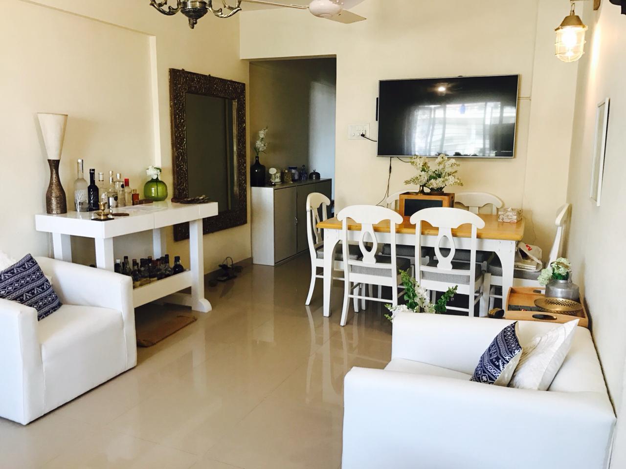 3 BHK Semi Furnished in Nakshatra Apartments , Bandra West